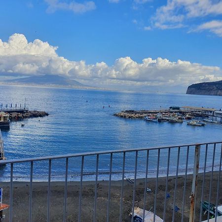 Апартаменты Il Borgo Antico Sorrento Sea View Экстерьер фото